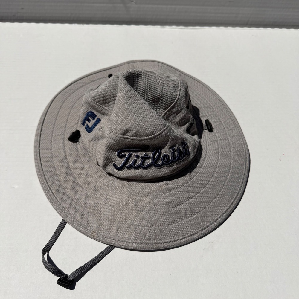 Titleist Tour Aussie Golf Bucket Hat Gray Wide Brim Sun Hat FJ Pro V1 Adjustable